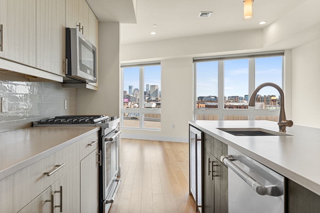 2 bed, 2 bath apartment for rent at 488 Dorchester Ave Unit 3K, South Boston — photo 5 of 15