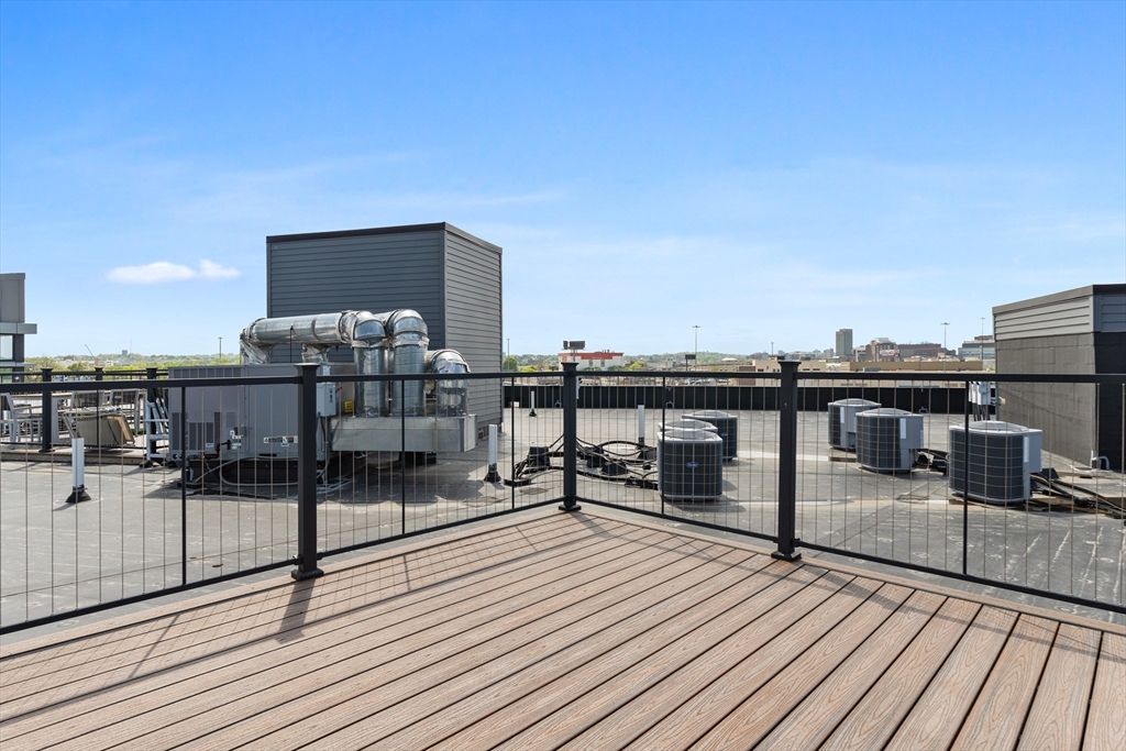 2 bed, 2 bath apartment for rent at 488 Dorchester Unit 4I, South Boston — photo 18 of 23