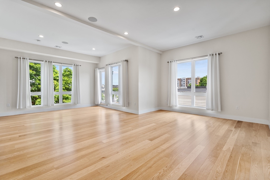2 bed, 2 bath apartment for rent at 488 Dorchester Unit 4I, South Boston — photo 4 of 23