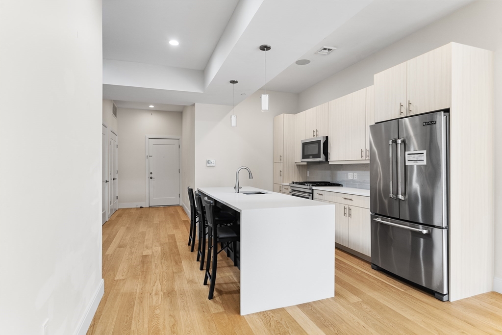 2 bed, 2 bath apartment for rent at 488 Dorchester Unit 4I, South Boston — photo 2 of 23