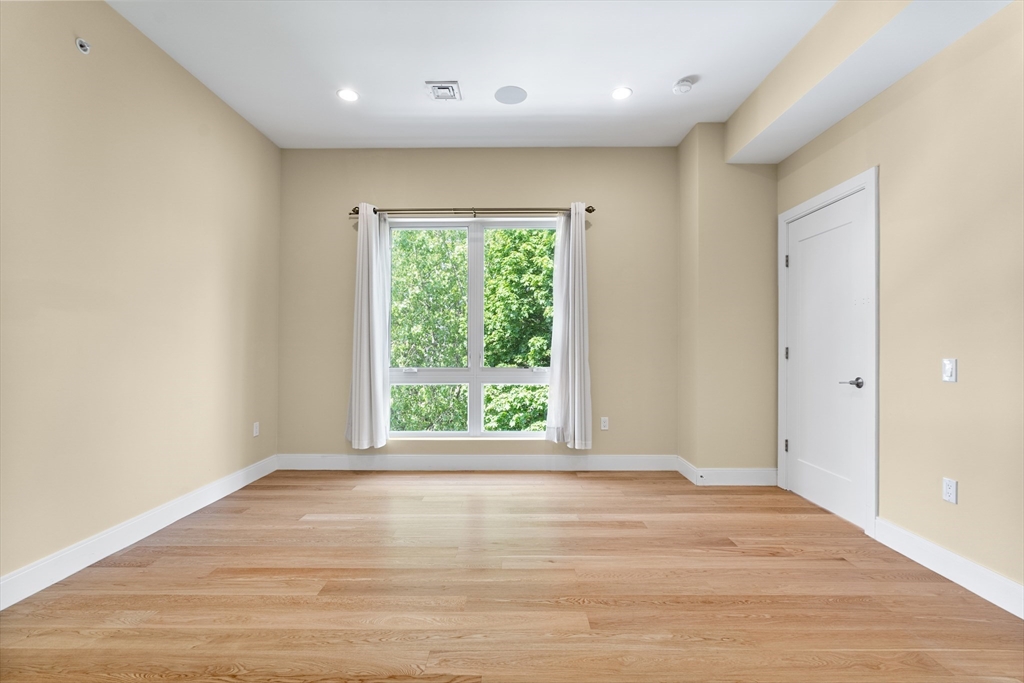 2 bed, 2 bath apartment for rent at 488 Dorchester Unit 4I, South Boston — photo 12 of 23