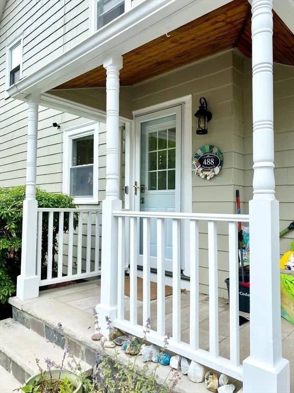 4 bed, 1 bath apartment for rent at 488 Washington St, Winchester — photo 15 of 20