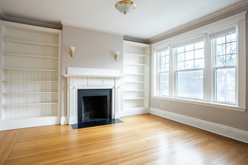 4 bed, 2 bath apartment for rent at 489 Boylston St Unit 2, Brookline Hills — photo 3 of 21