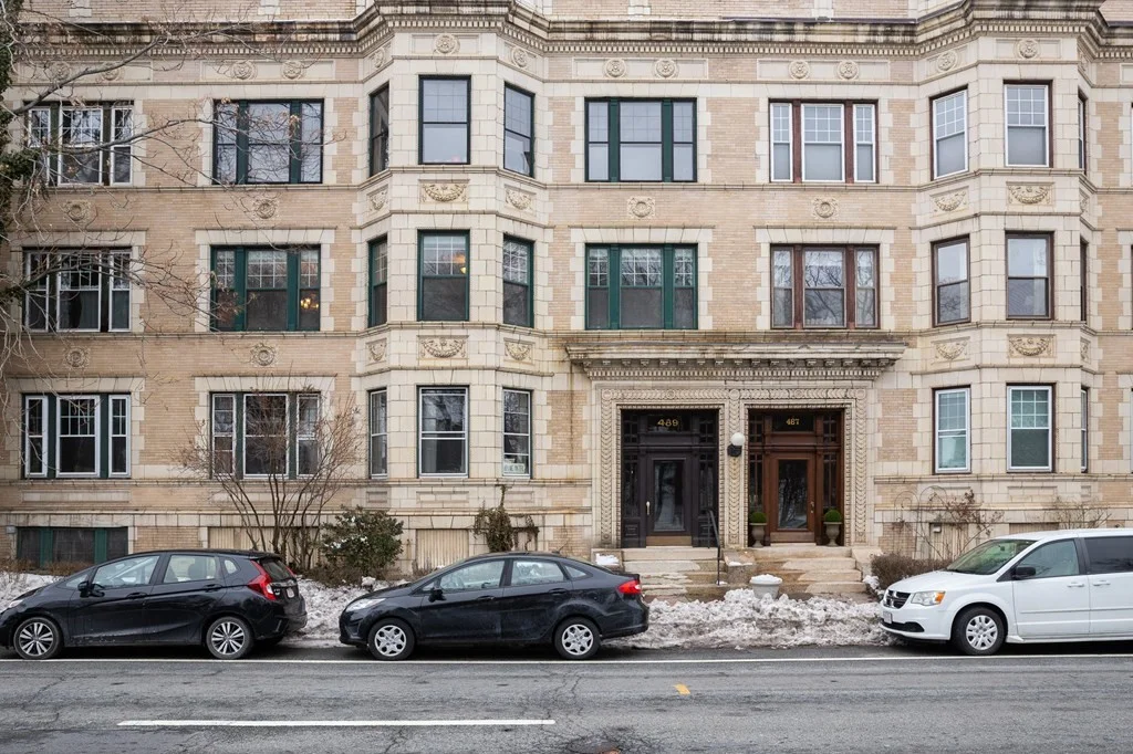 4 bed, 2 bath apartment for rent at 489 Boylston St Unit 2, Brookline Hills — photo 19 of 21