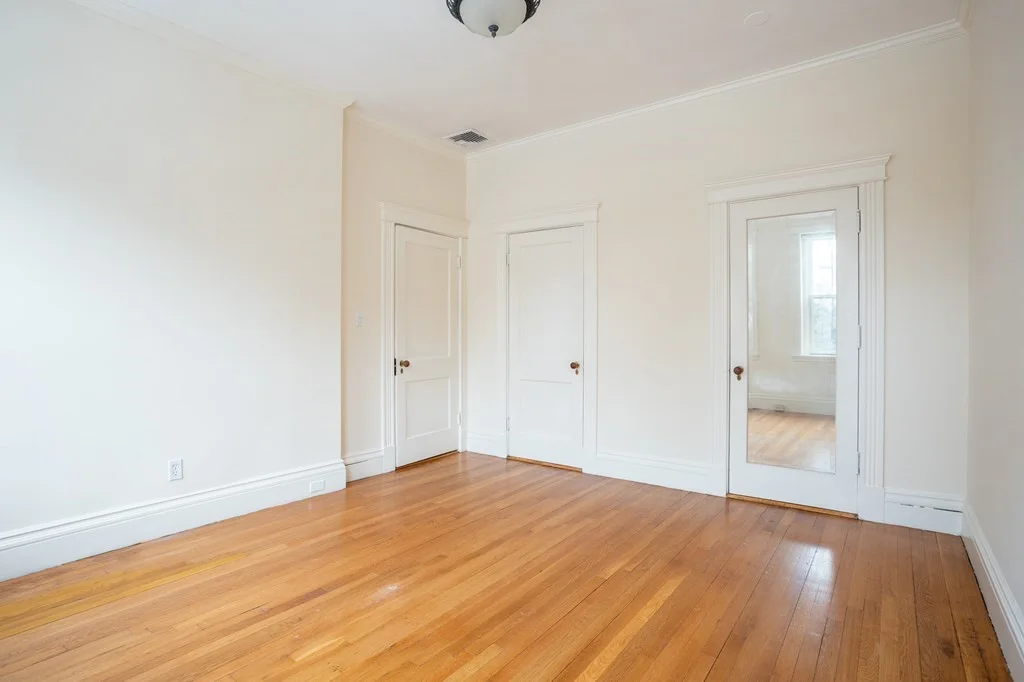 4 bed, 2 bath apartment for rent at 489 Boylston St Unit 2, Brookline Hills — photo 10 of 21