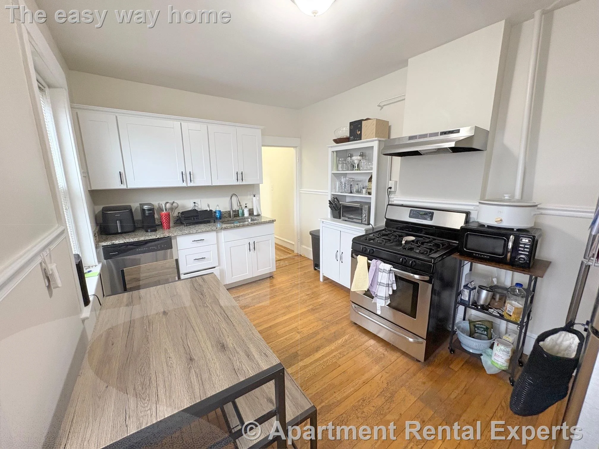 3 bed, 1 bath apartment for rent at 489 Broadway Unit 3, Boston — photo 1 of 12