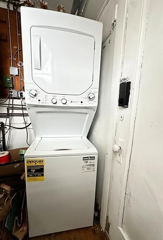 3 bed, 1 bath apartment for rent at 489 East Broadway Unit 3, South Boston — photo 13 of 15