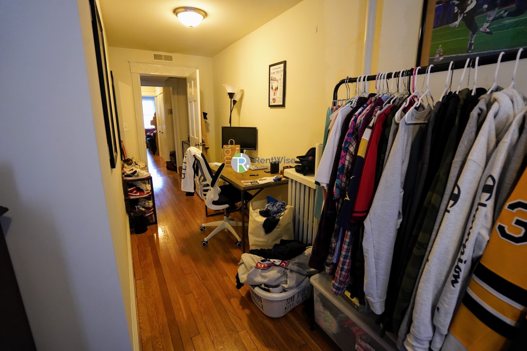 3 bed, 1 bath apartment for rent at 489 East Broadway Unit 1, South Boston — photo 18 of 30