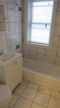 3 bed, 1 bath apartment for rent at 489 East Broadway Unit 1, South Boston — photo 28 of 30