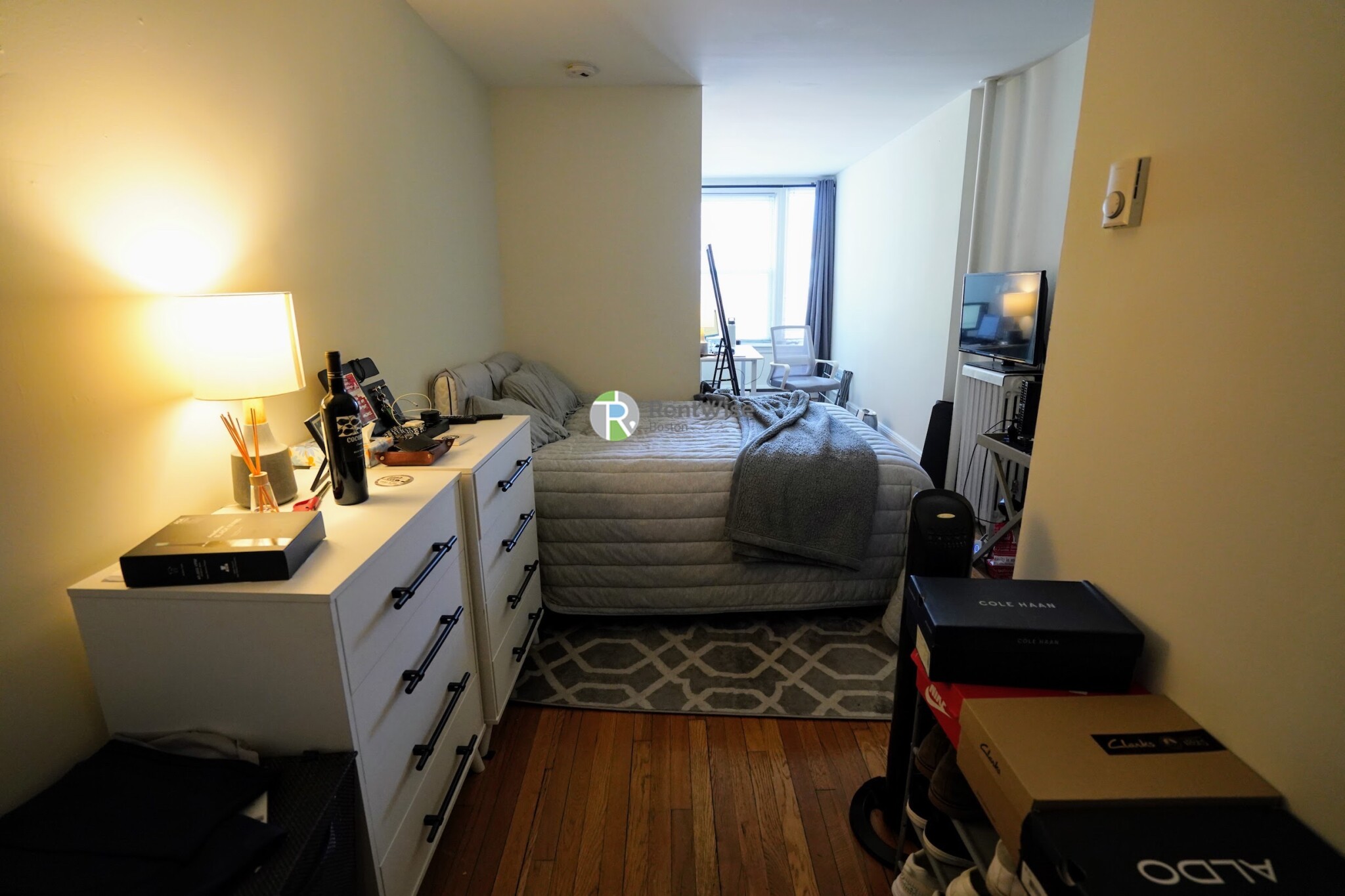 3 bed, 1 bath apartment for rent at 489 East Broadway Unit 1, South Boston — photo 20 of 30