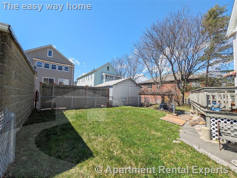 3 bed, 1 bath apartment for rent at 489 Main St Unit 2, Magoun Square — photo 15 of 15