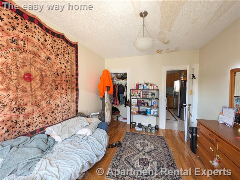 3 bed, 1 bath apartment for rent at 489 Main St Unit 2, Magoun Square — photo 10 of 15