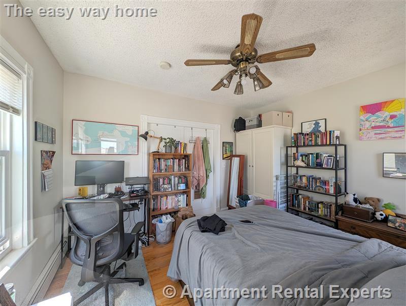 3 bed, 1 bath apartment for rent at 489 Main St Unit 2, Magoun Square — photo 5 of 15