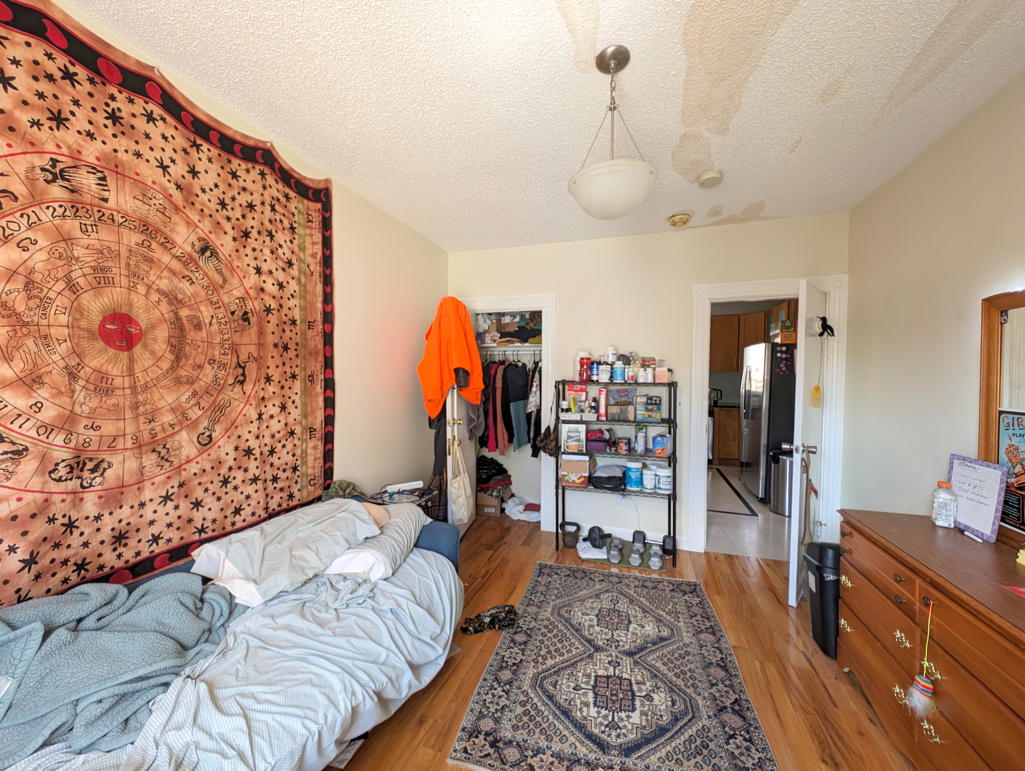 4.5 bed, 2 bath apartment for rent at 489 Main St Unit 489, South Medford — photo 11 of 32