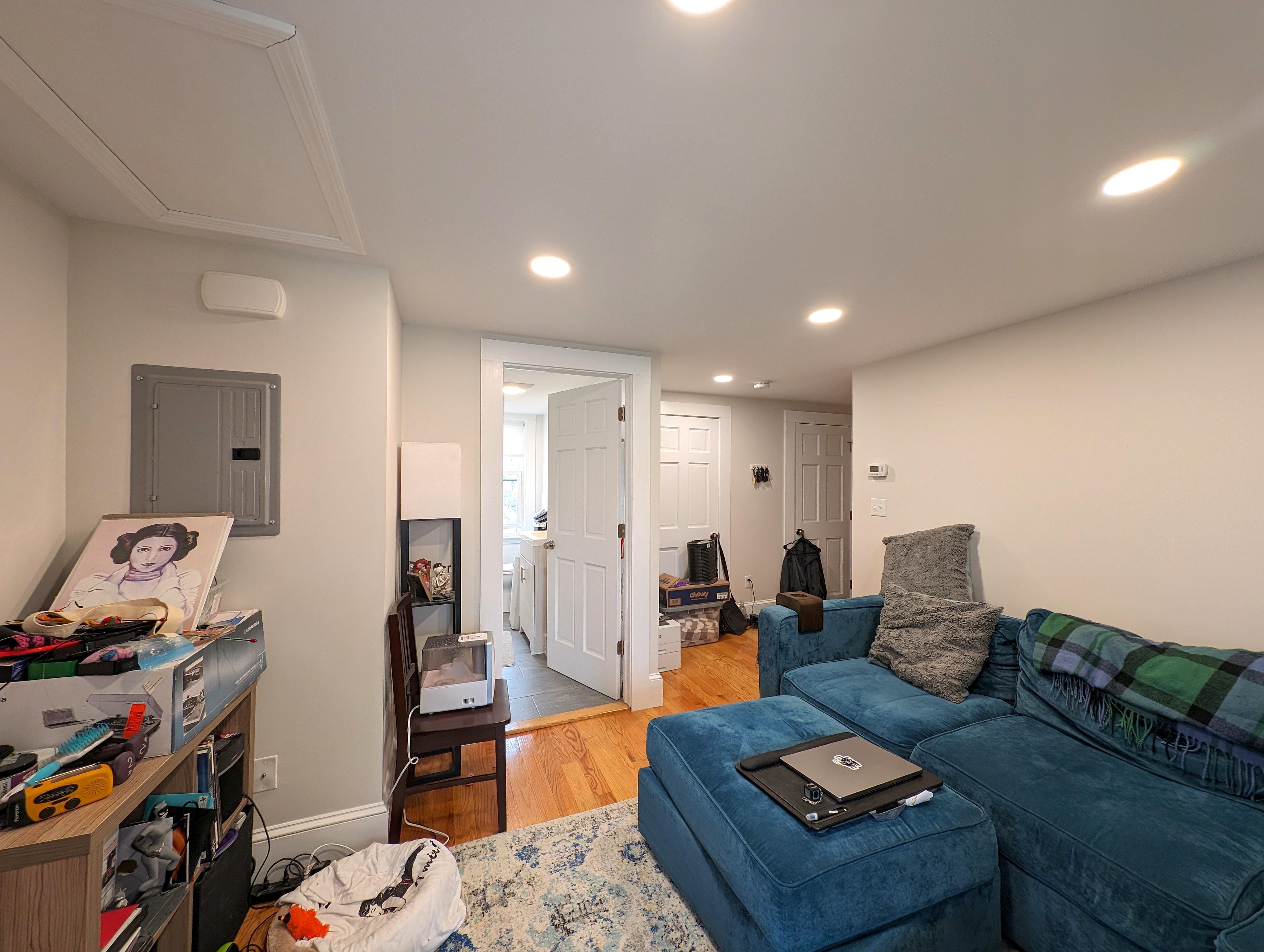 4.5 bed, 2 bath apartment for rent at 489 Main St Unit 489, South Medford — photo 26 of 32