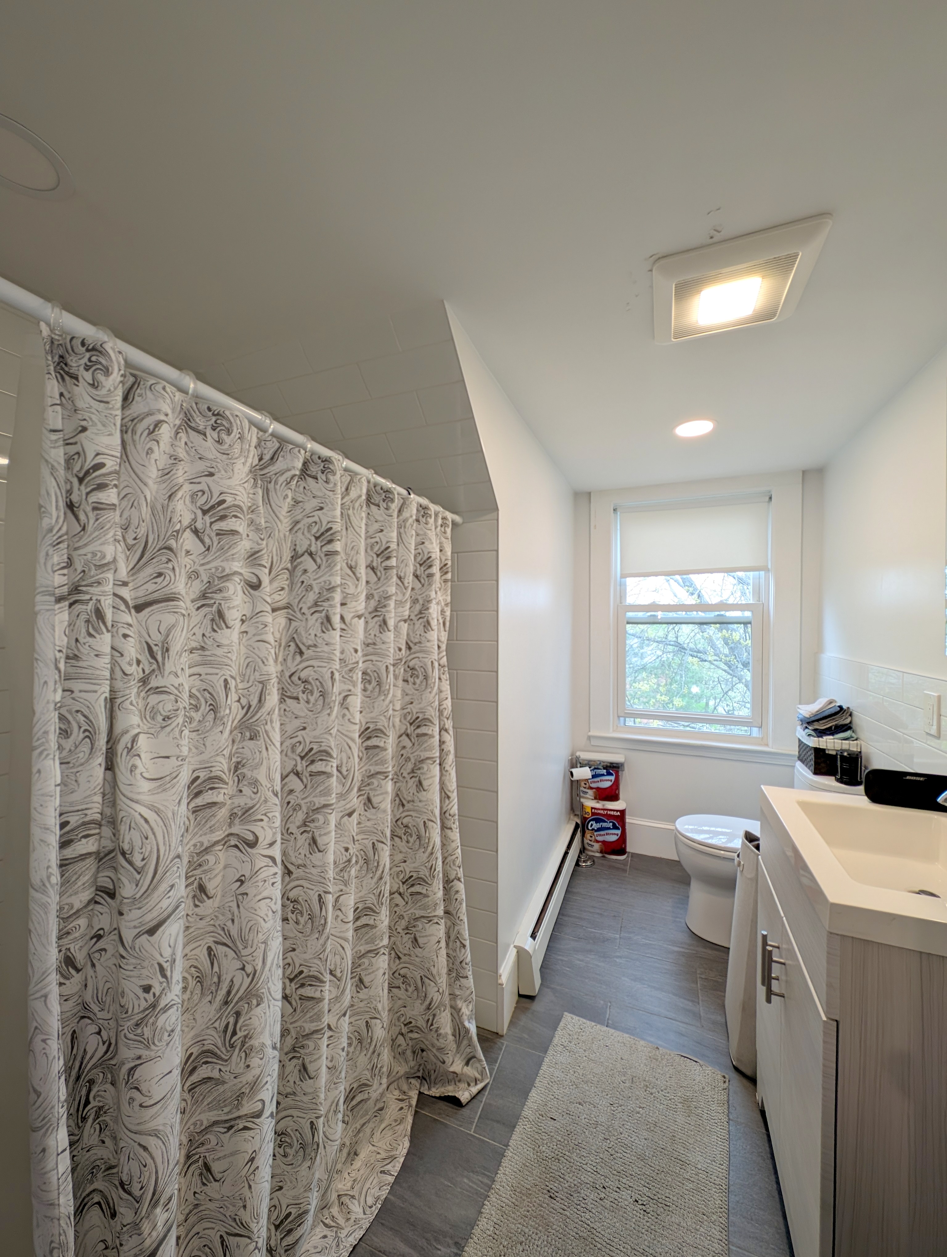 4.5 bed, 2 bath apartment for rent at 489 Main St Unit 489, South Medford — photo 19 of 32