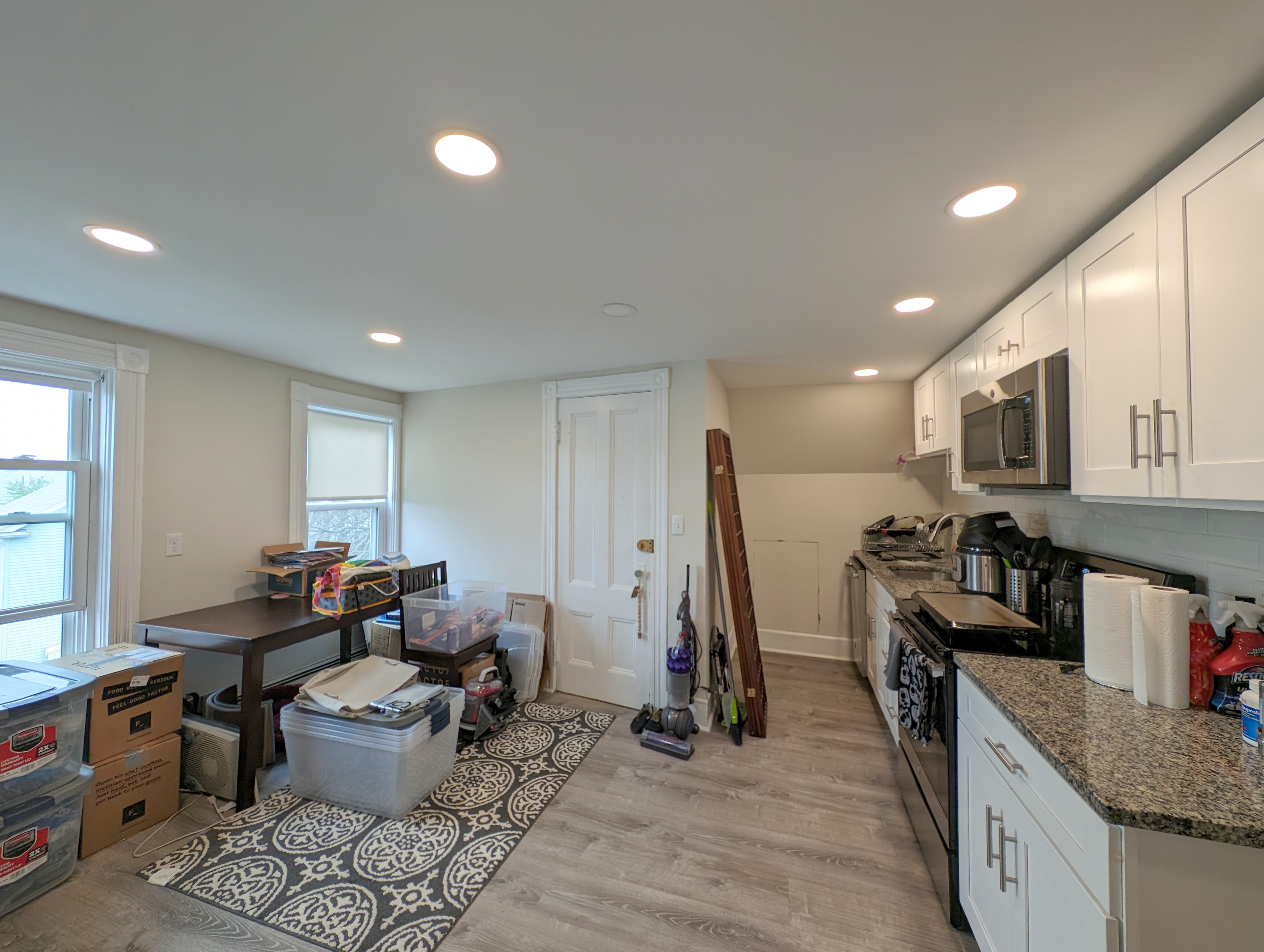 4.5 bed, 2 bath apartment for rent at 489 Main St Unit 489, South Medford — photo 21 of 32