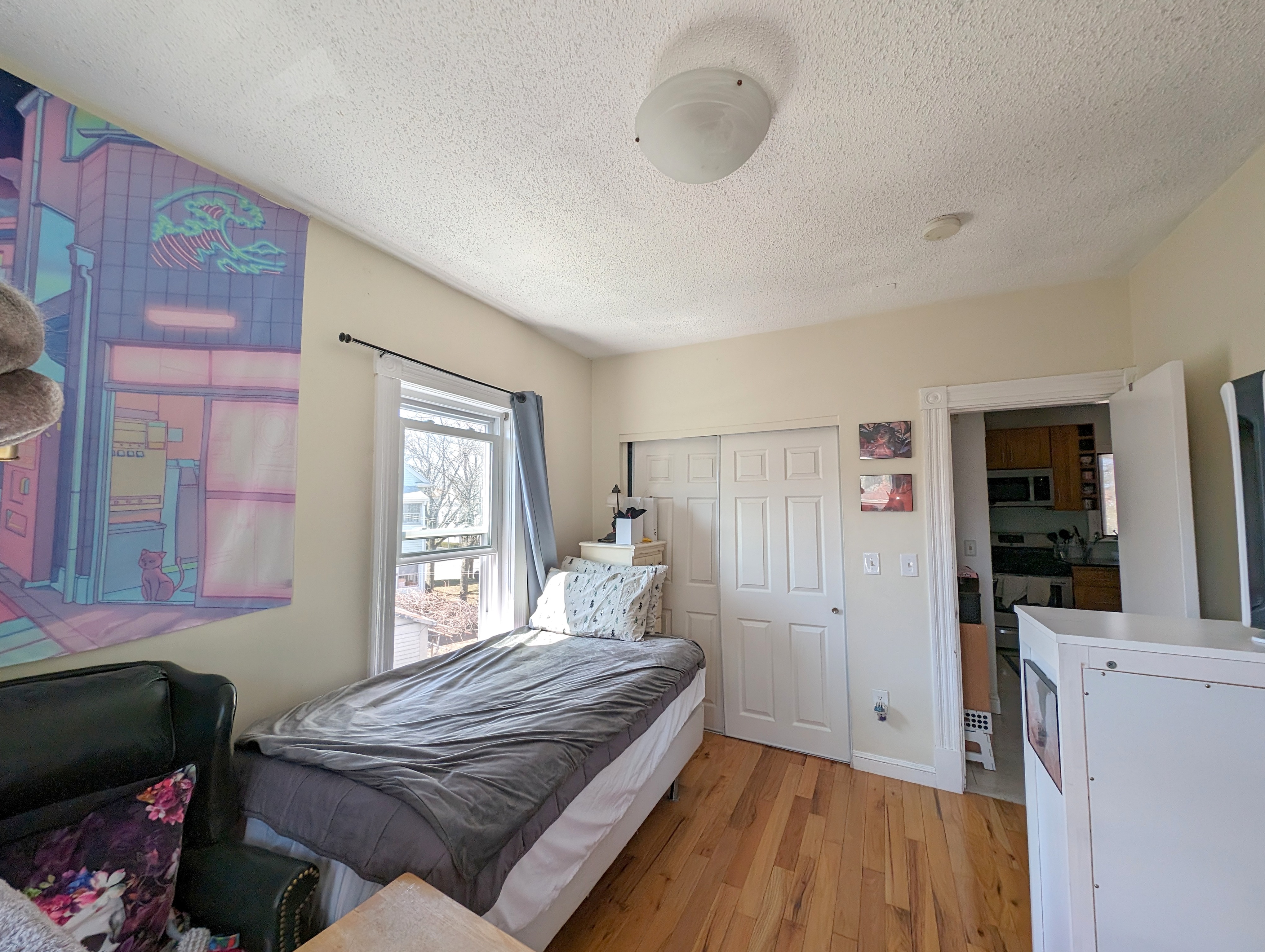 4.5 bed, 2 bath apartment for rent at 489 Main St Unit 489, South Medford — photo 13 of 32