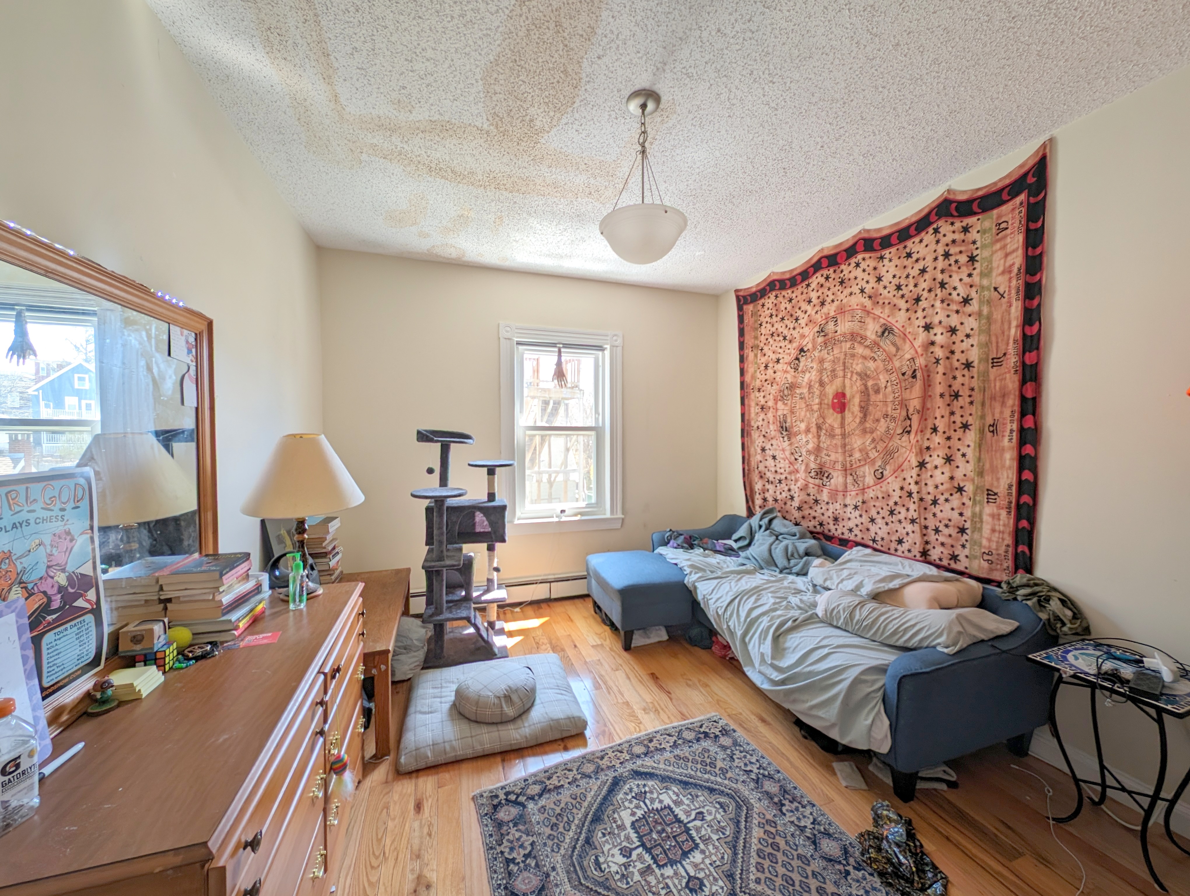 4.5 bed, 2 bath apartment for rent at 489 Main St Unit 489, South Medford — photo 10 of 32