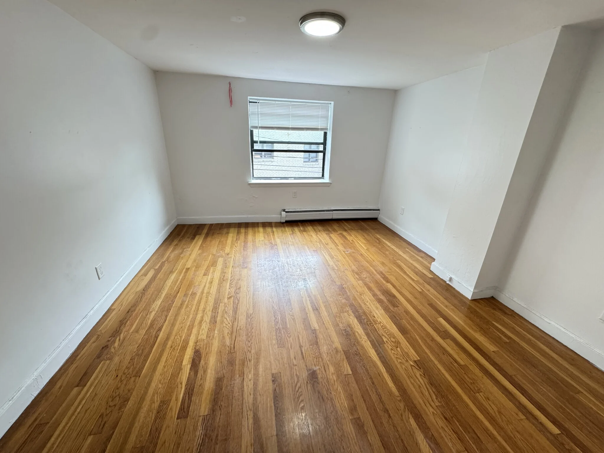 1 bed, 1 bath apartment for rent at 48A Harvard Ave Unit 4, Coolidge Corner — photo 4 of 4