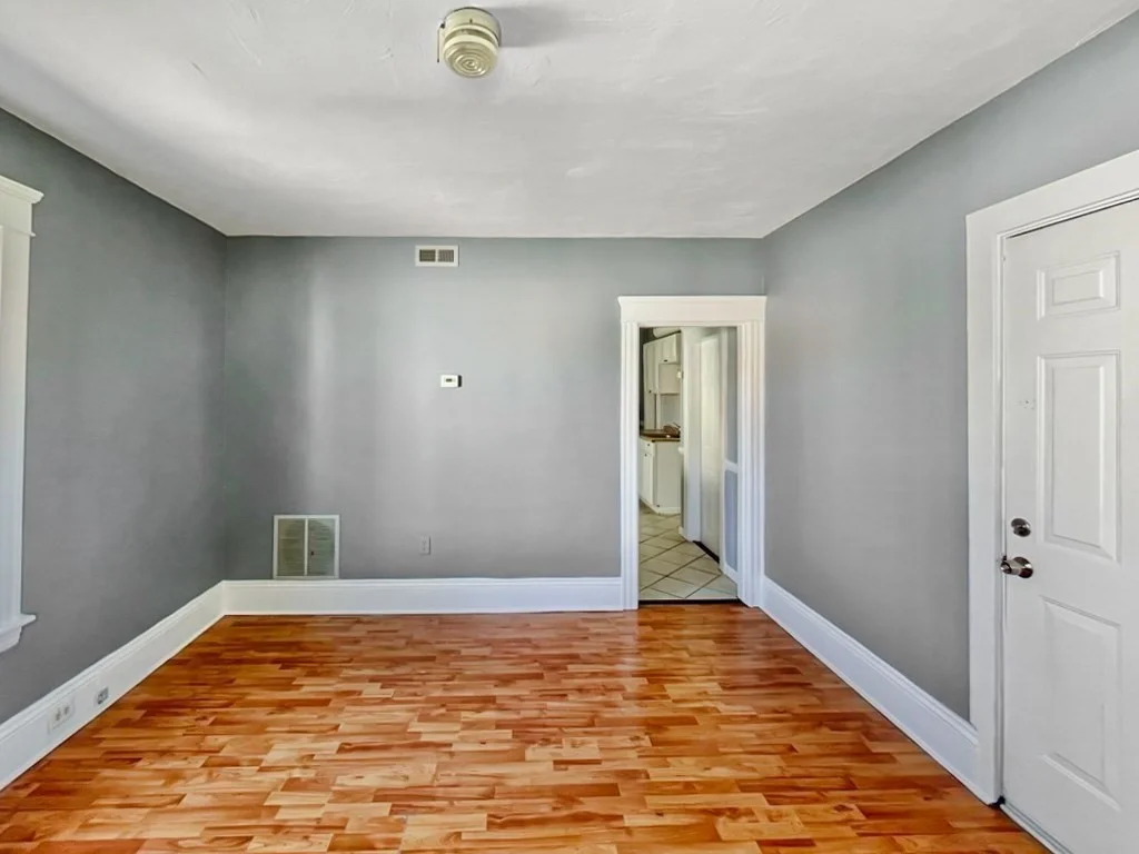 2 bed, 1 bath apartment for rent at 49.5-51 Ellsworth Unit 3, Worcester — photo 2 of 12