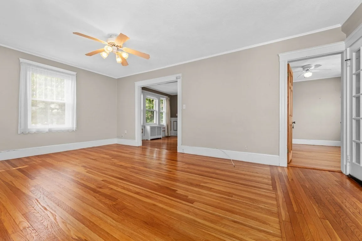 3 bed, 1 bath apartment for rent at 49-51 Harding Ave Unit 49, Belmont — photo 8 of 26