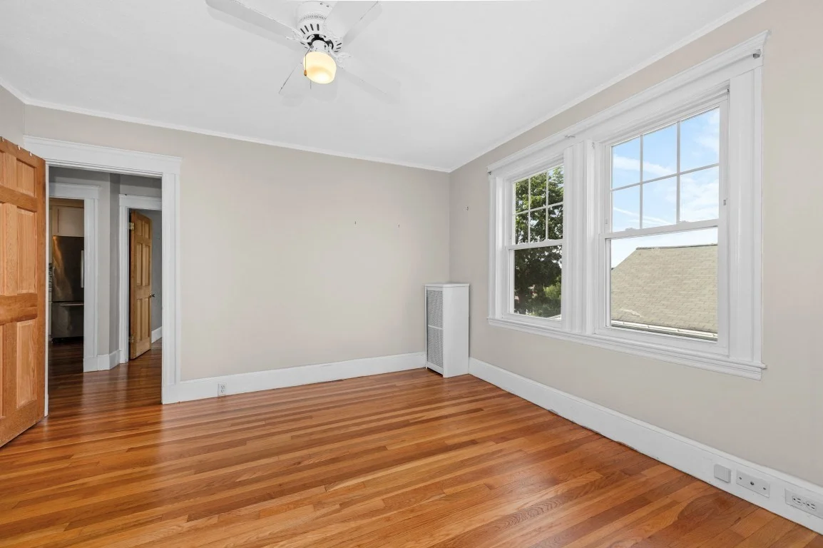 3 bed, 1 bath apartment for rent at 49-51 Harding Ave Unit 49, Belmont — photo 12 of 26