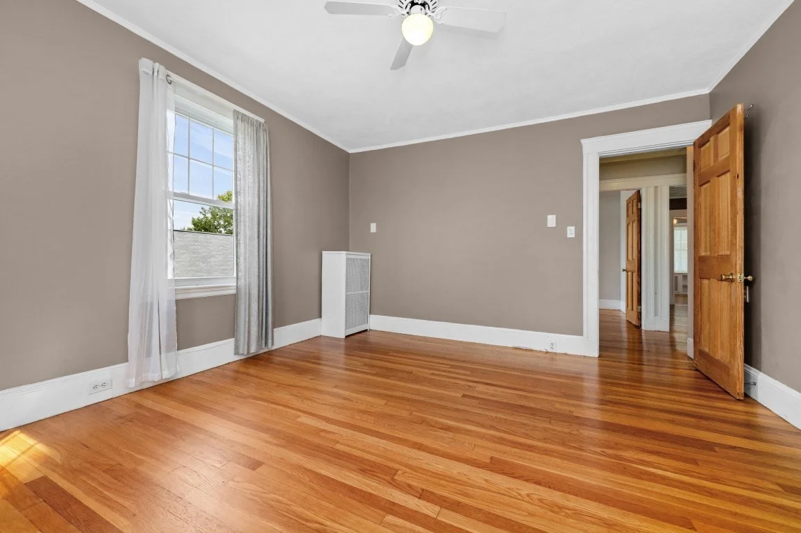 3 bed, 1 bath apartment for rent at 49-51 Harding Ave Unit 49, Belmont — photo 13 of 26