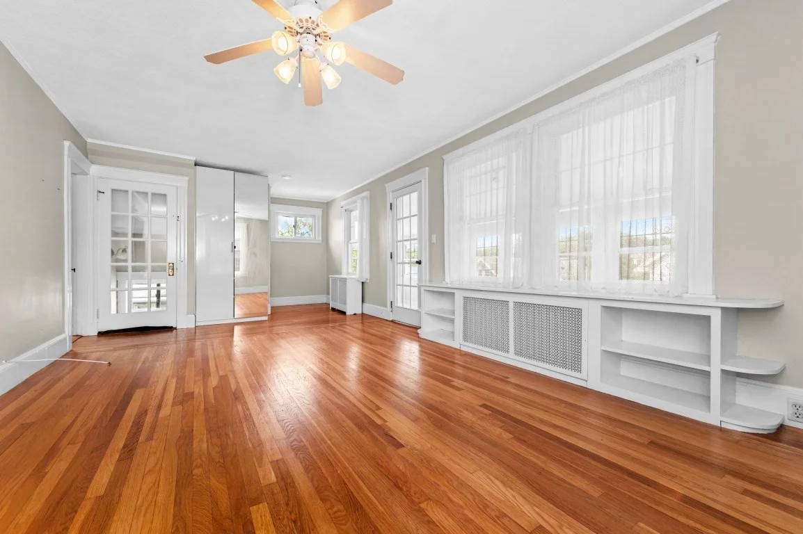 3 bed, 1 bath apartment for rent at 49-51 Harding Ave Unit 49, Belmont — photo 6 of 26