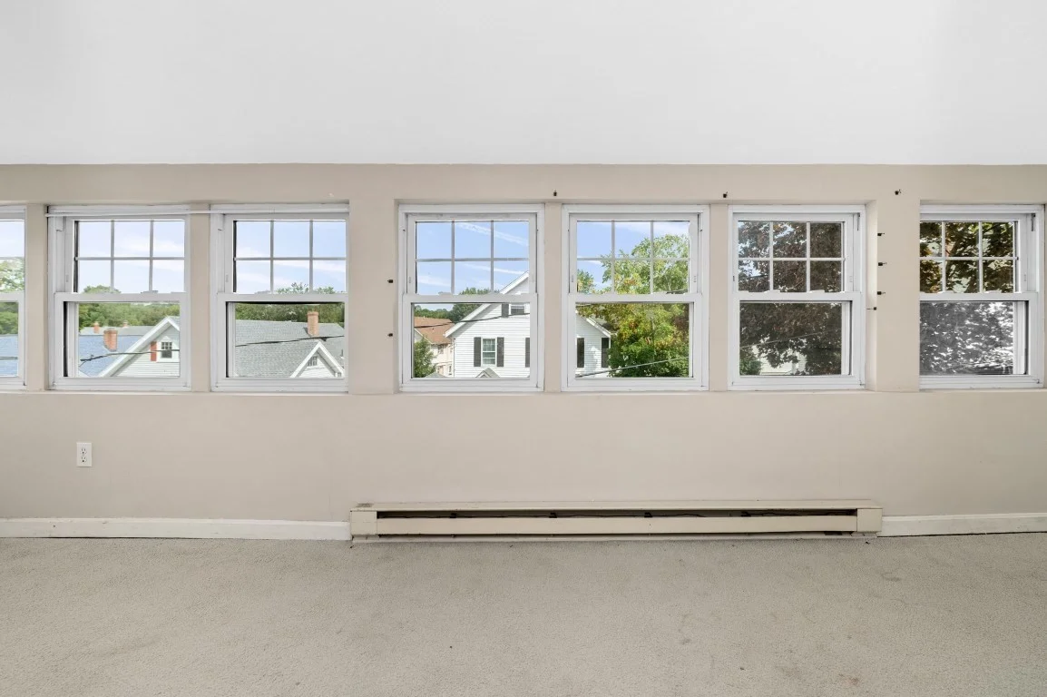 3 bed, 1 bath apartment for rent at 49-51 Harding Ave Unit 49, Belmont — photo 16 of 26