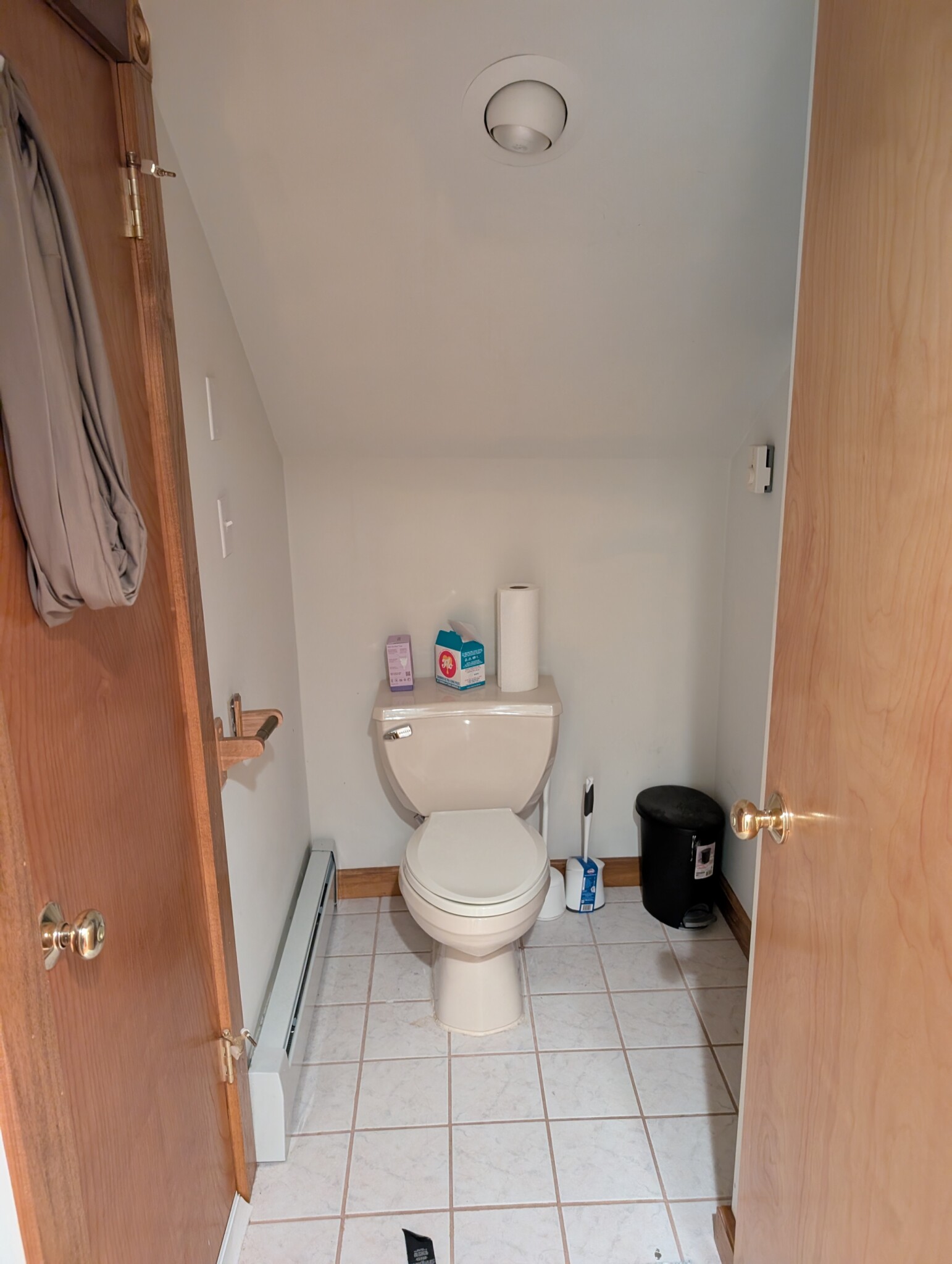 4 bed, 2 bath apartment for rent at 49 Adams St Unit 49, Medford — photo 22 of 27