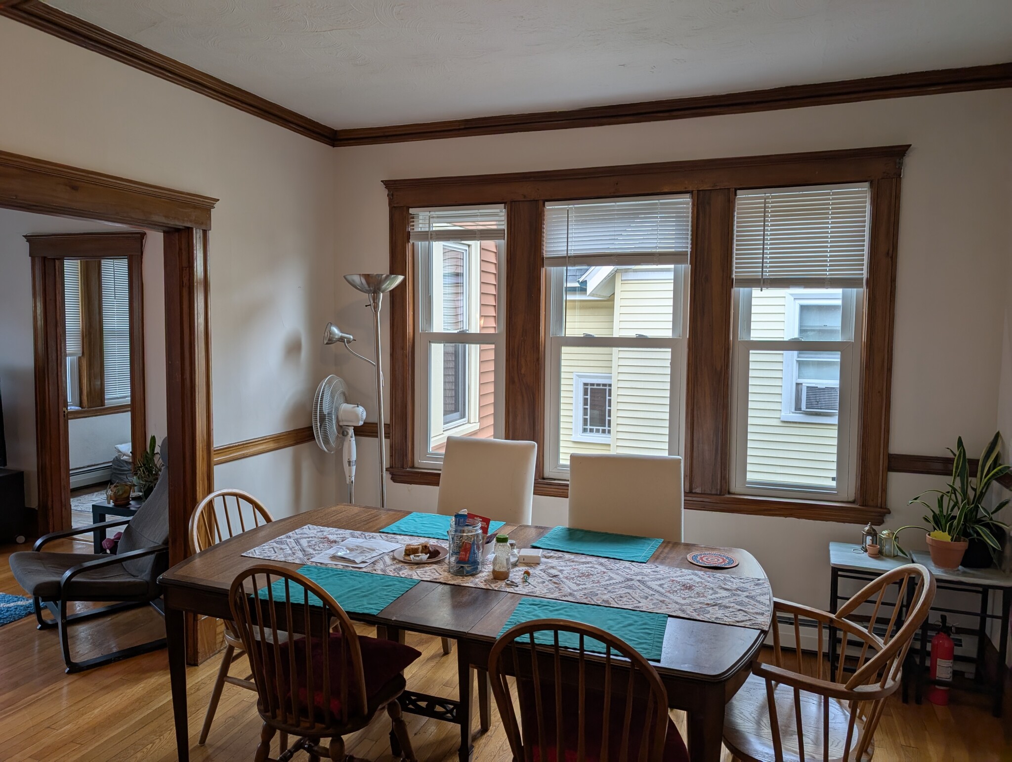 4 bed, 2 bath apartment for rent at 49 Adams St Unit 49, Medford — photo 5 of 27