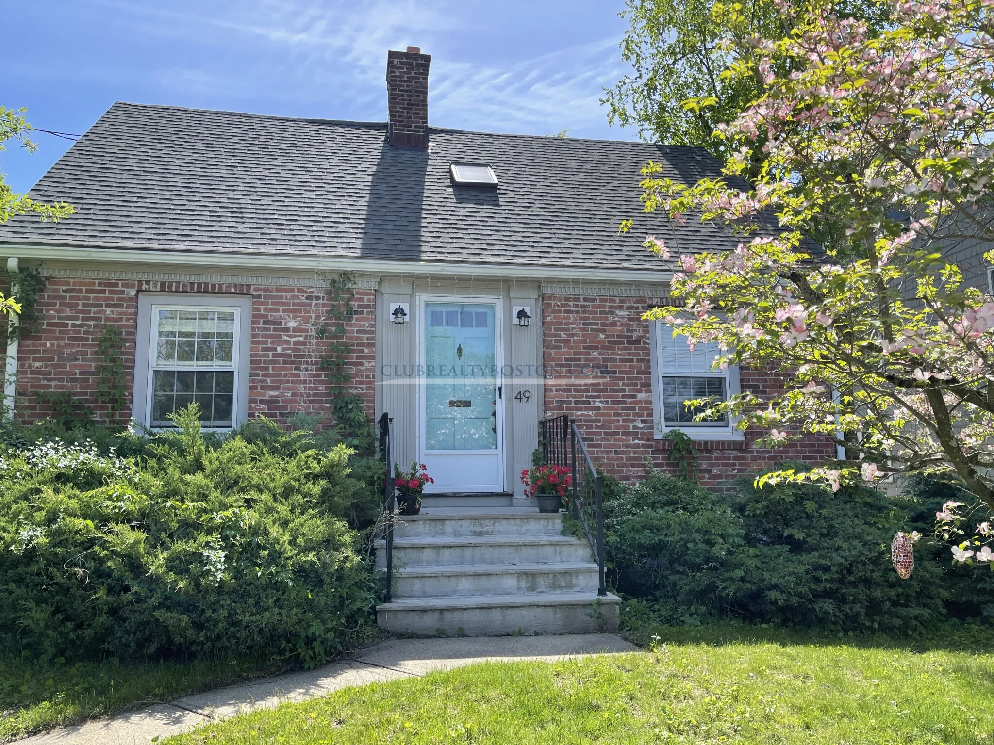 4 bed, 2.5 bath apartment for rent at 49 Beal Rd Unit 1, Warrendale