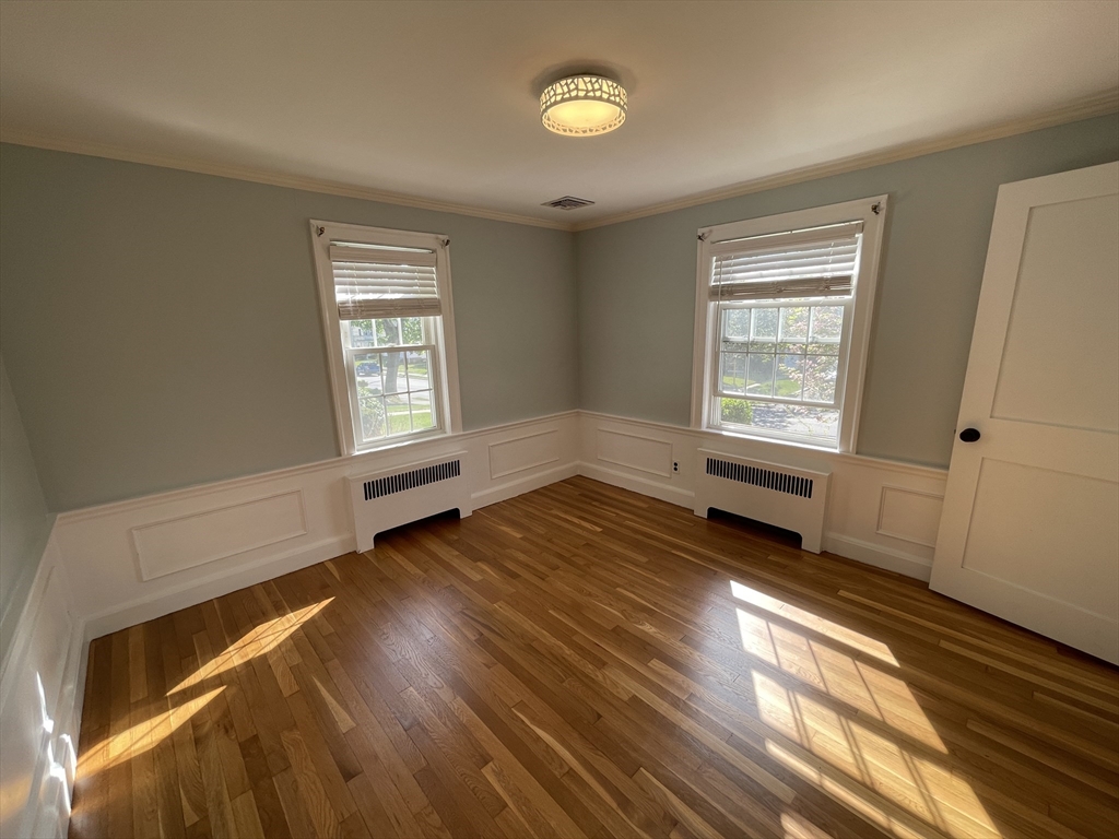 4 bed, 2 bath apartment for rent at 49 Beal Rd Unit 49, Waltham — photo 7 of 14