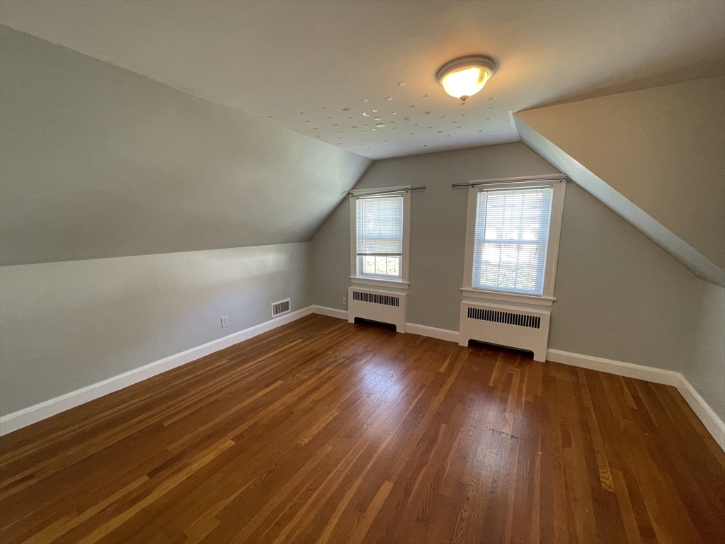 4 bed, 2 bath apartment for rent at 49 Beal Rd Unit 49, Waltham — photo 8 of 14