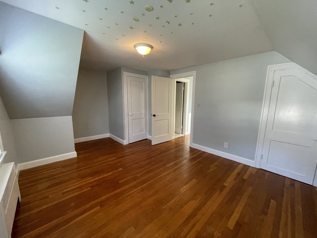 4 bed, 2 bath apartment for rent at 49 Beal Rd Unit 49, Waltham — photo 9 of 14