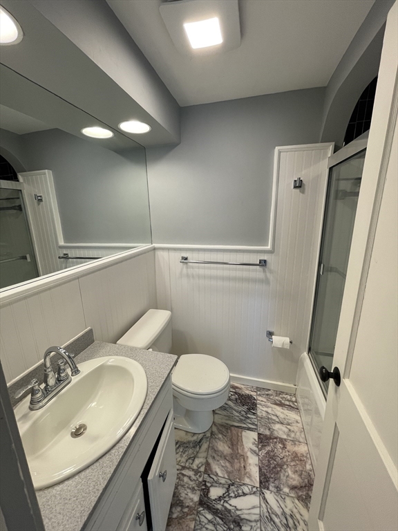 4 bed, 2 bath apartment for rent at 49 Beal Rd Unit 49, Waltham — photo 11 of 14