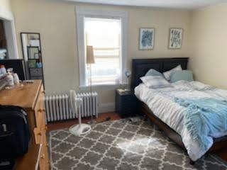 4 bed, 2 bath apartment for rent at 49 Bennett St Unit 2, Oak Square — photo 6 of 9
