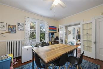 4 bed, 2 bath apartment for rent at 49 Bennett St Unit 2, Oak Square — photo 2 of 9
