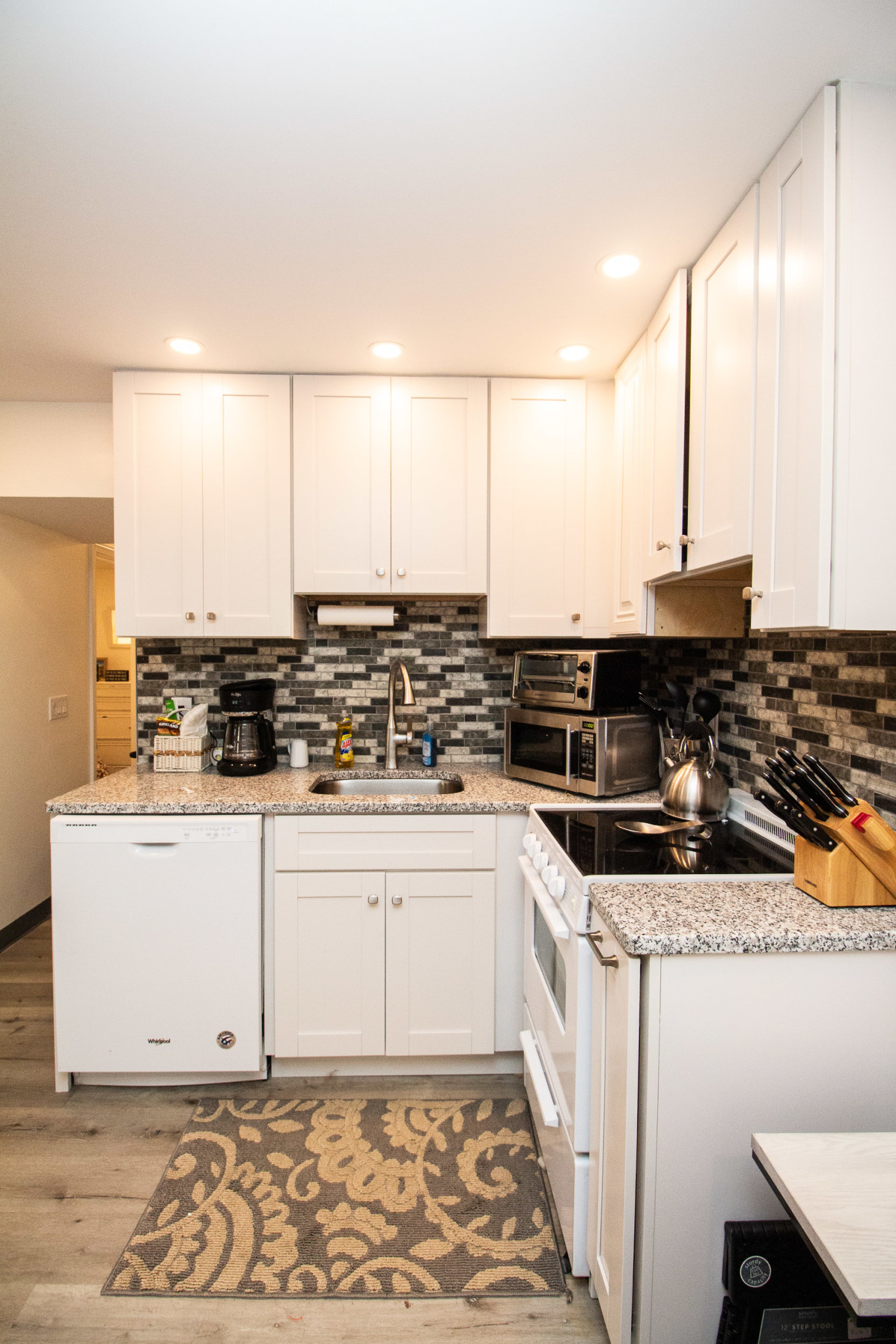 1 bed, 1 bath apartment for rent at 49 Boylston St Unit 1B, Brookline Village — photo 3 of 20