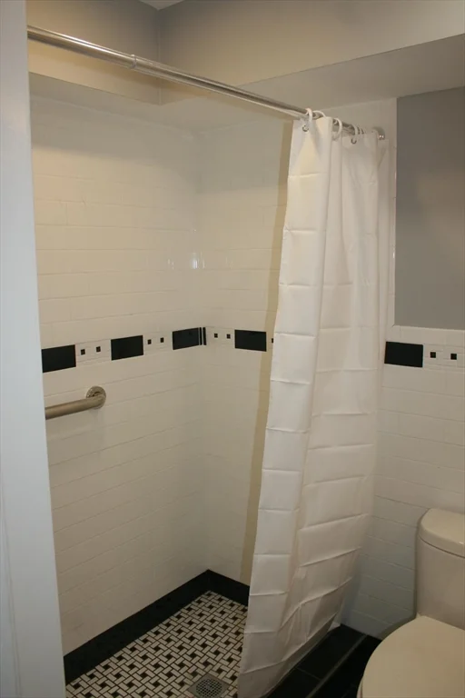 Studio bed, 1 bath apartment for rent at 49 Brimmer St Unit 10, Beacon Hill — photo 10 of 11