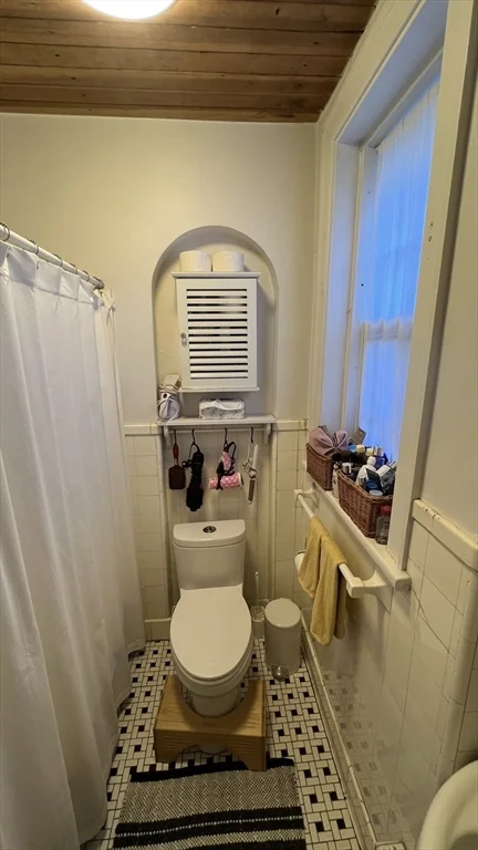 Studio bed, 1 bath apartment for rent at 49 Brimmer St Unit 5A, Beacon Hill — photo 6 of 7