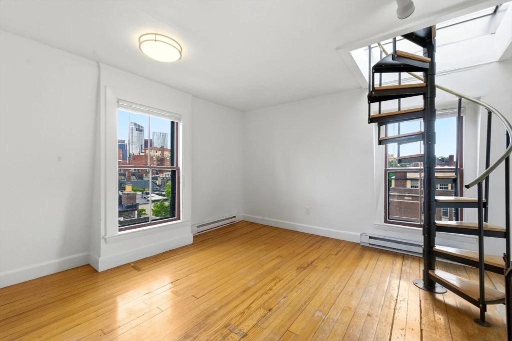 1 bed, 1 bath apartment for rent at 49 Brimmer St Unit 9, Beacon Hill — photo 4 of 17
