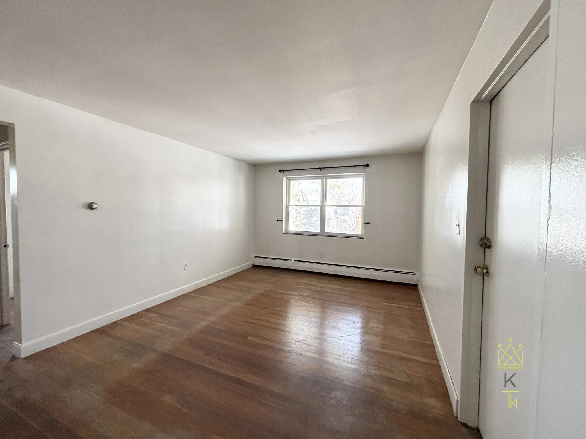 1 bed, 1 bath apartment for rent at 49 Broadway Unit 6, Arlington — photo 1 of 10