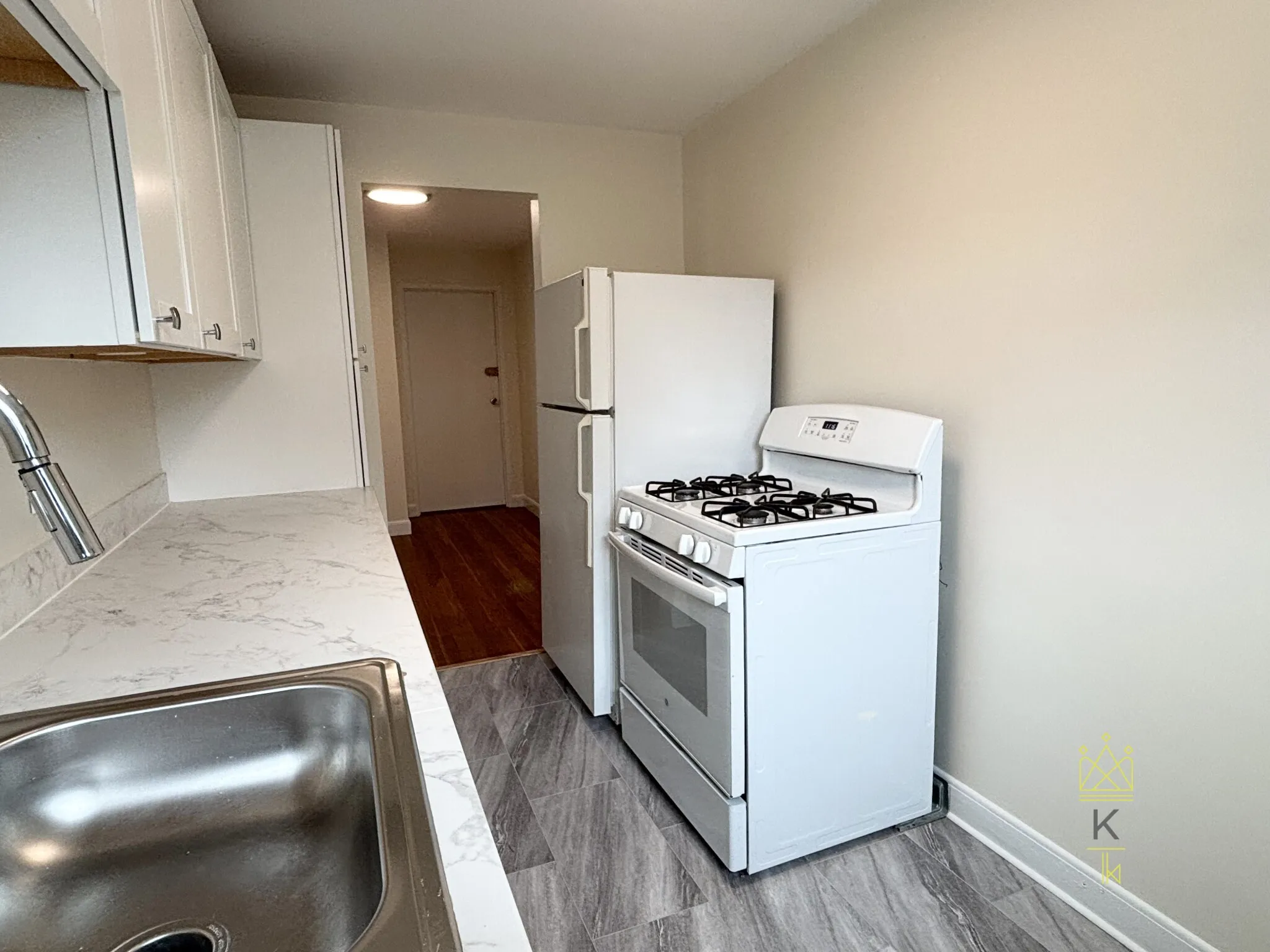 1 bed, 1 bath apartment for rent at 49 Broadway Unit 9, Arlington — photo 3 of 12