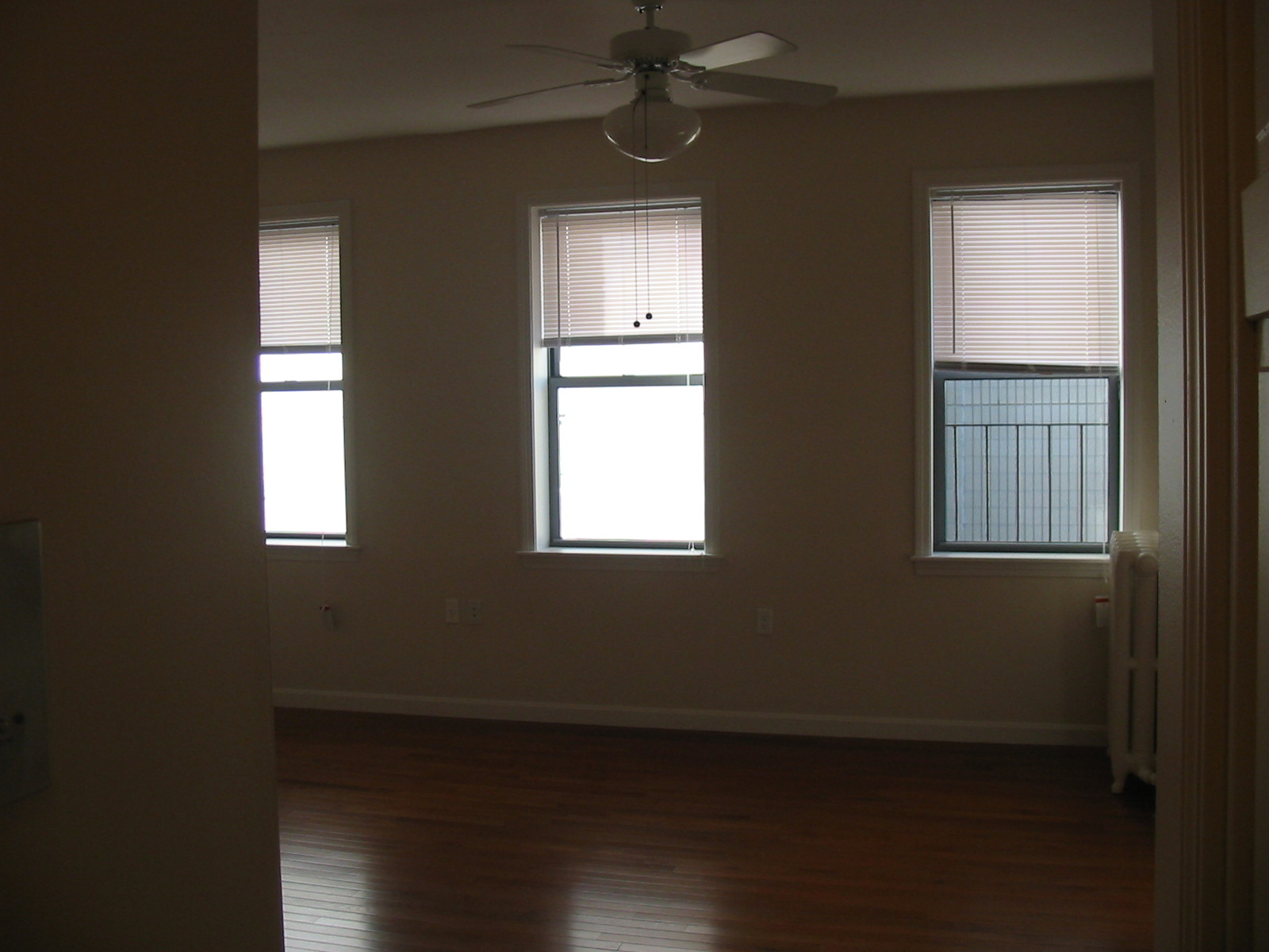 Studio bed, 1 bath apartment for rent at 49 Burbank St Unit 12, Fenway
