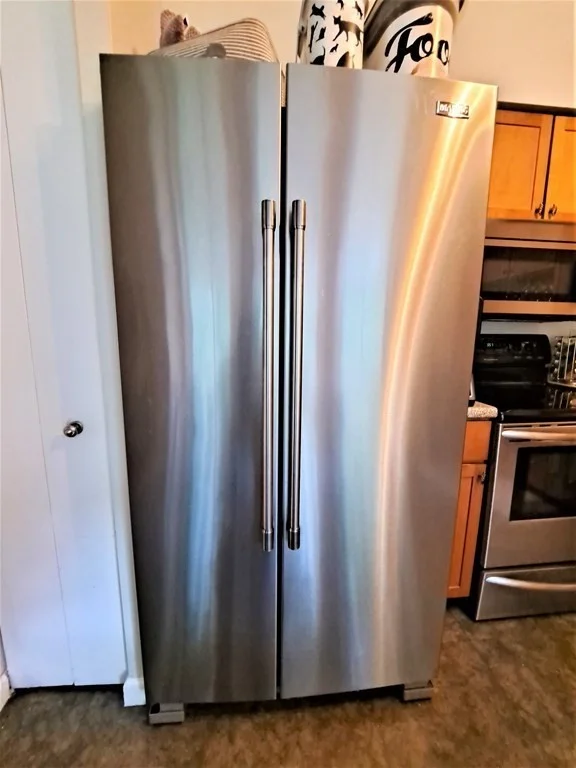 2 bed, 1 bath apartment for rent at 49 Cedar St Unit 1 Rear, Roxbury — photo 6 of 15