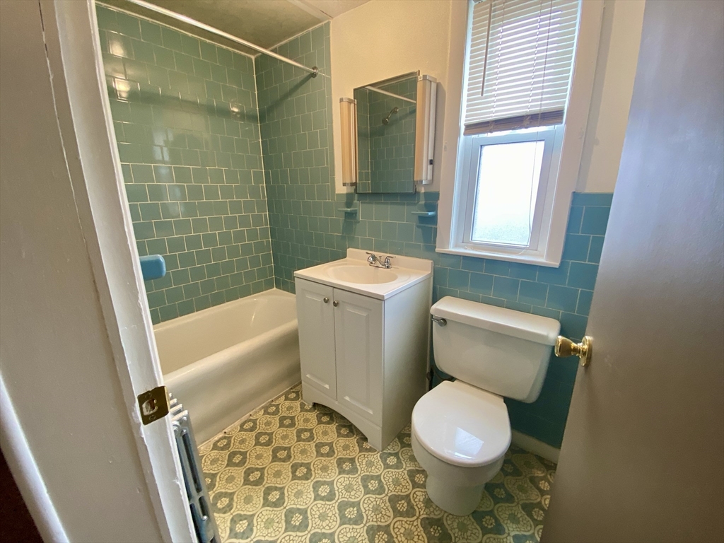 1 bed, 1 bath apartment for rent at 49 Central Ave Unit 1F, Revere — photo 8 of 13