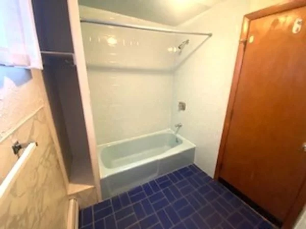1 bed, 1 bath apartment for rent at 49 Central Ave Unit 1R, Revere — photo 9 of 13
