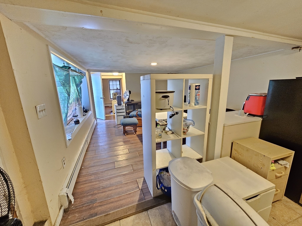1 bed, 1 bath apartment for rent at 49 Central St Unit B, Holliston